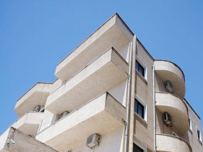 Hotel tirona
