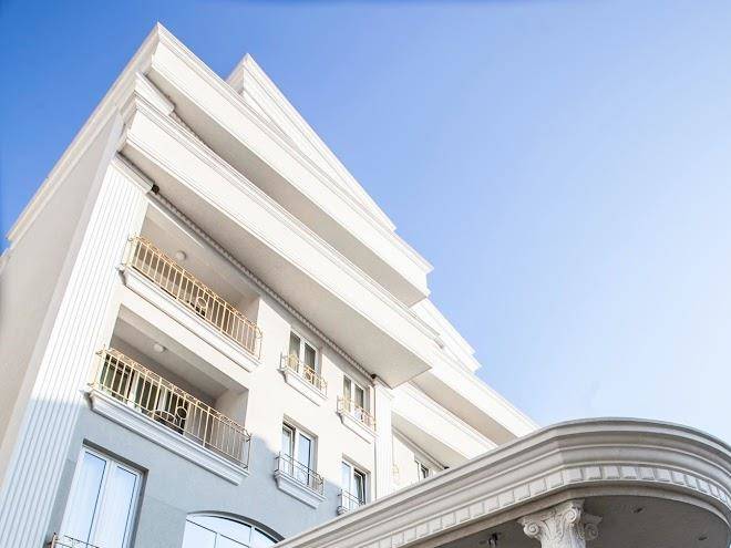 Palace Hotel & Spa Durres Image