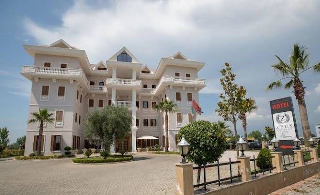 Hotel vila zeus