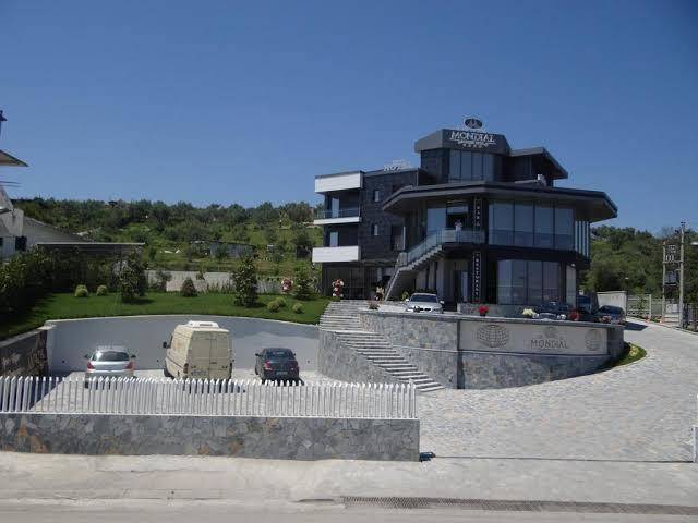 Mondial boutique hotel