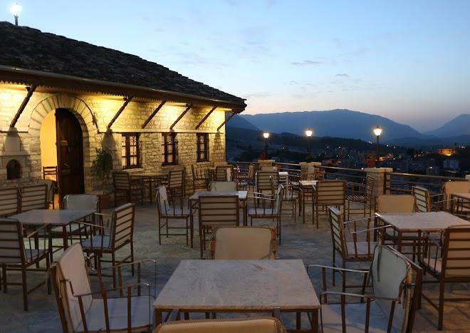 Hotel bar restaurant kodra