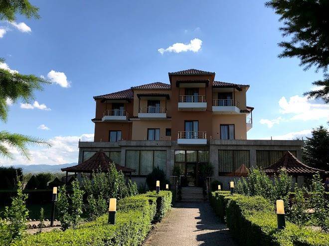 Paradise hotel & restorant