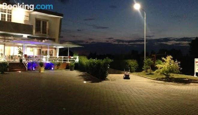 Hotel restorant real