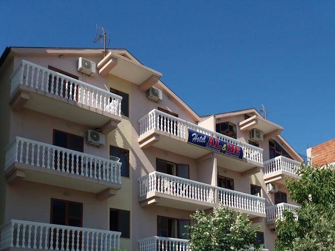 Hotel al&de