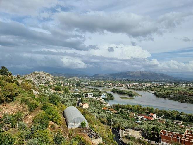 Shpija E Gjyshit Image