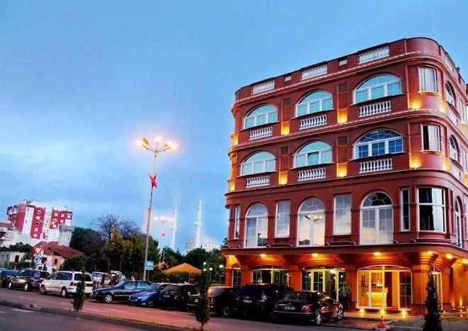 The red bricks hotel