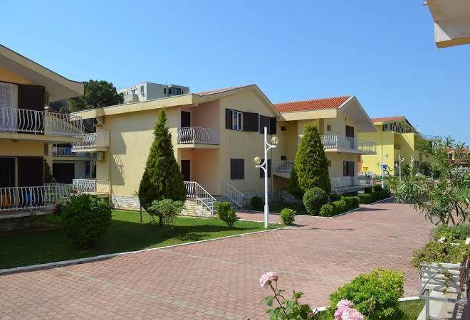 Kolaveri resort