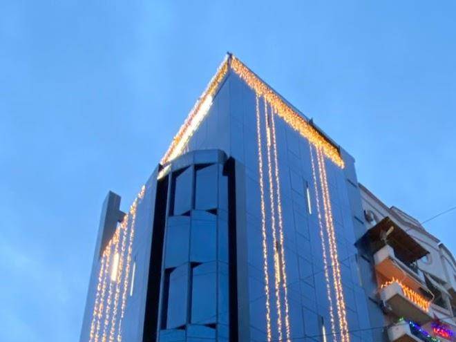 Black diamond hotel