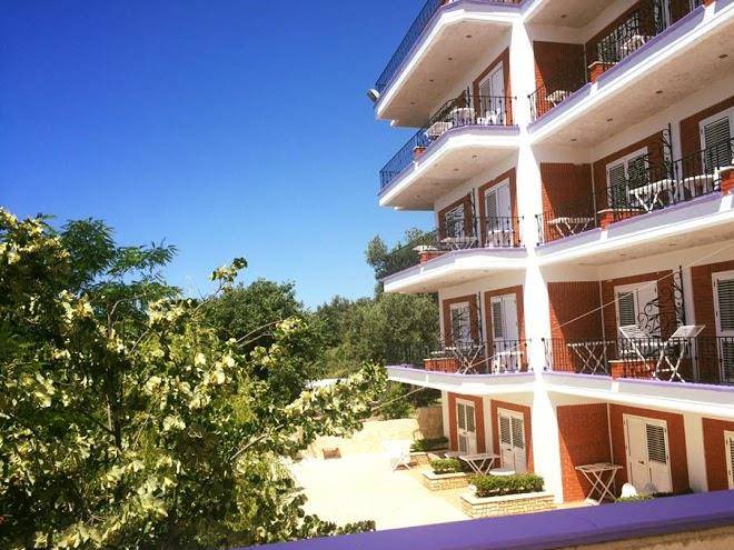 Greccia hotel dhermi