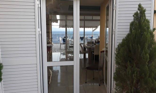 Hotel restaurant odhisea