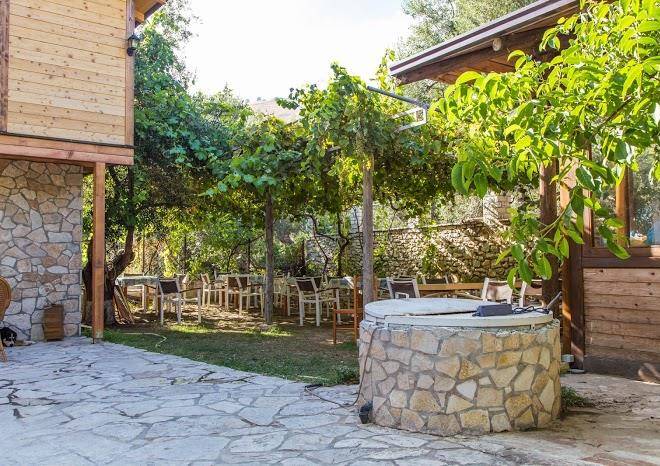 Irini's garden hotel