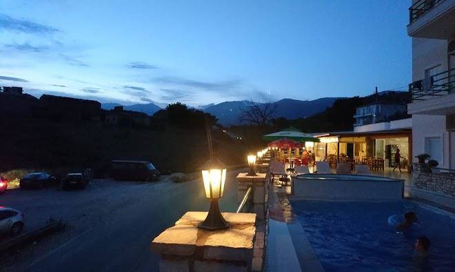 Hotel karos
