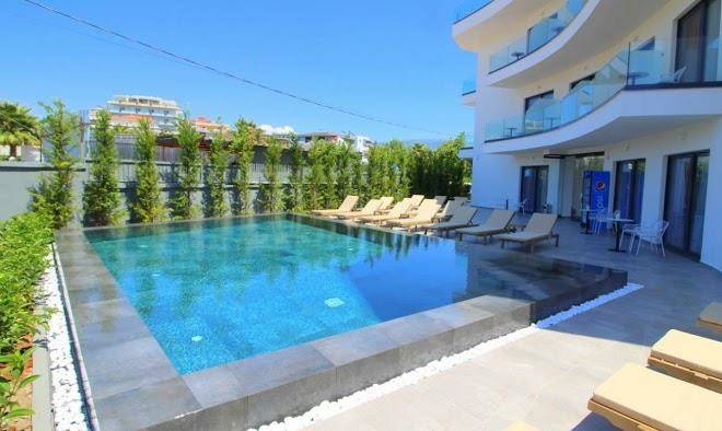 Blue eye hotel