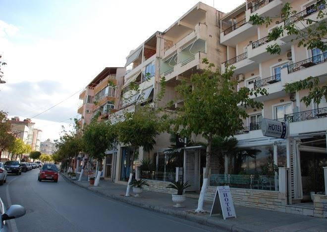 Hotel mano