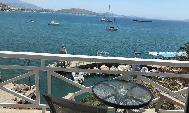 Sun n blue hotel