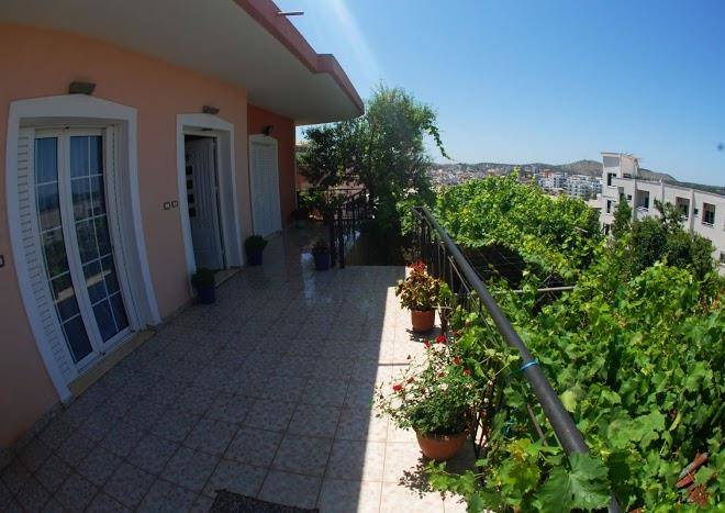 Tiku Friend's Aparments Image