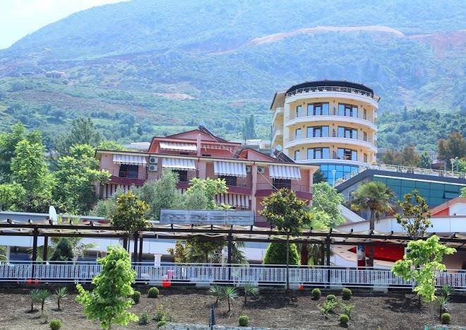 Hotel idi