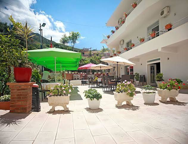 Hotel nika