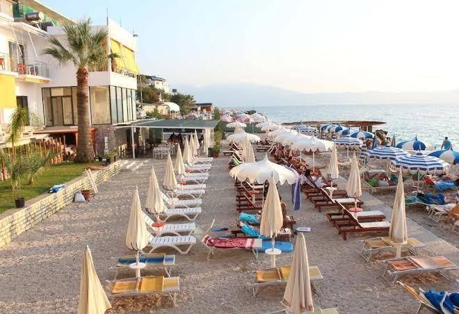 Palmanova beach mardok