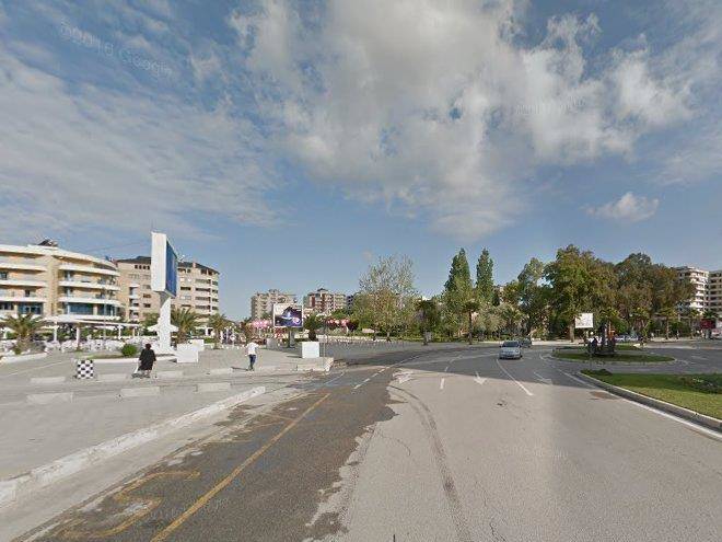 Sunrise hotel vlore