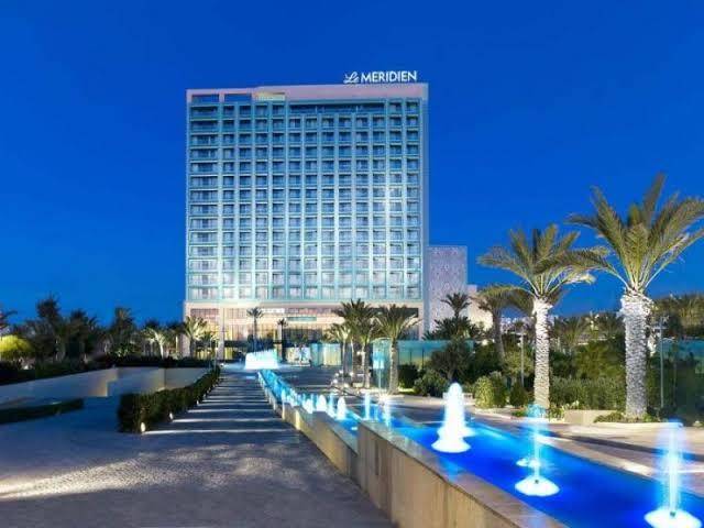 Hotel hocine