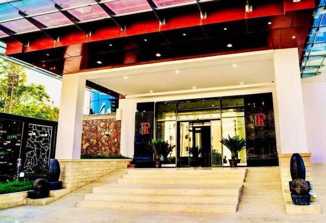 Hotel tapis rouge