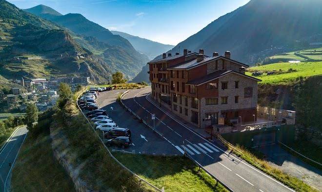 Hotel obaga blanca