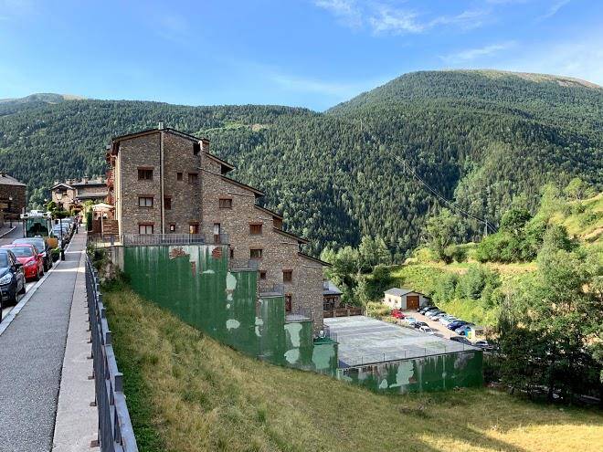 Hotel ransol