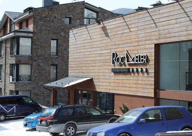 Hotel roc meler