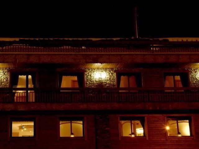 Hotel petit