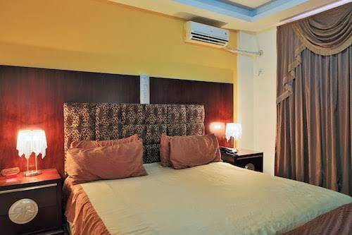 Hotel roma ritz huambo