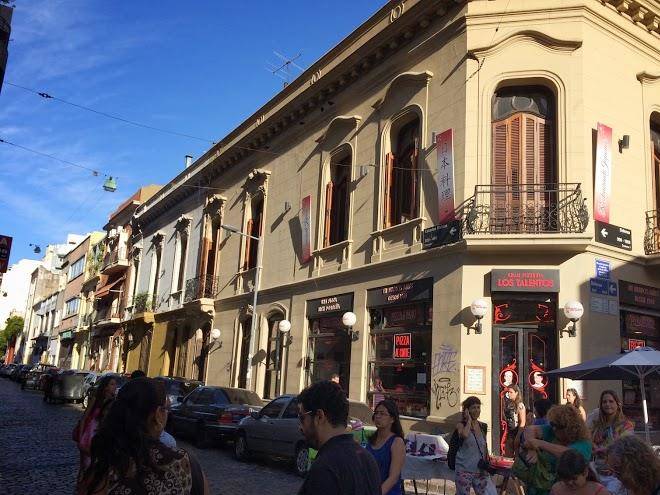 Defensa 821 bed and breakfast