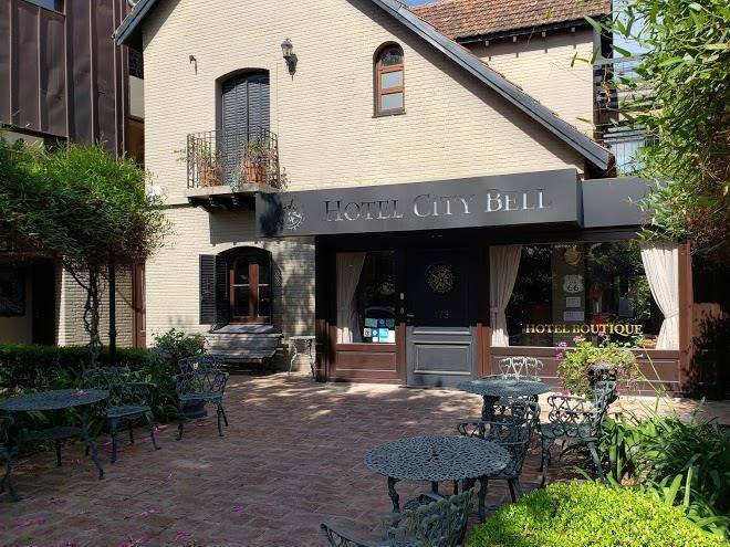 Hotel city bell