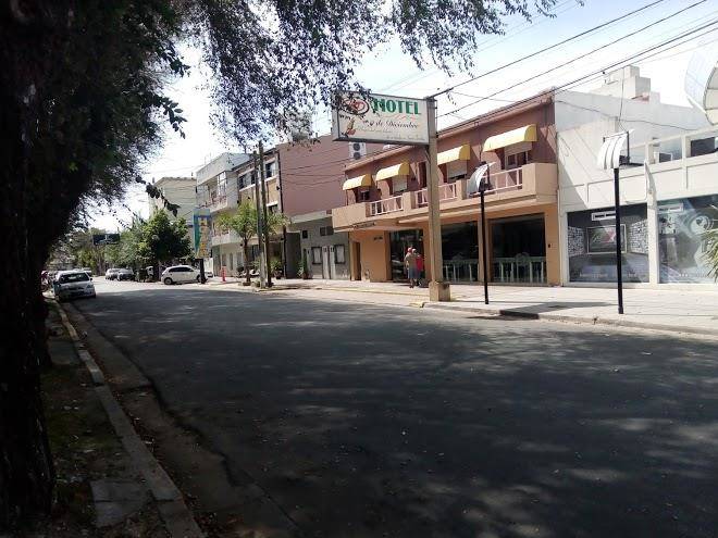 Hotel demper