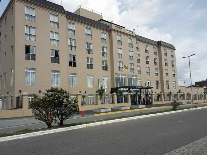 Hotel el aguila del tuyu