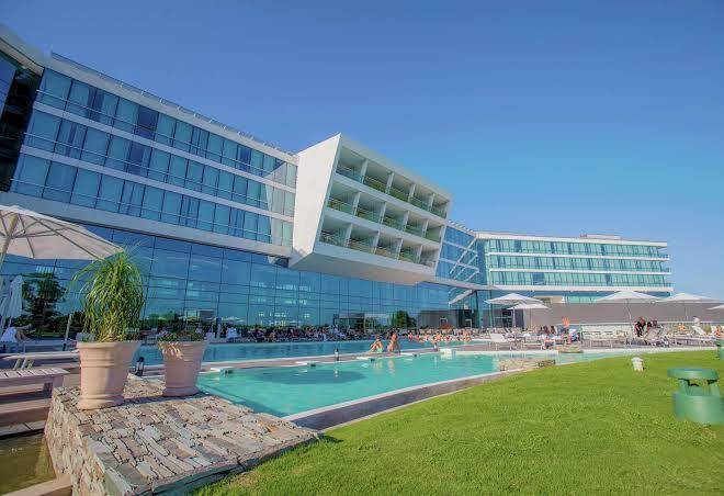 Hilton pilar