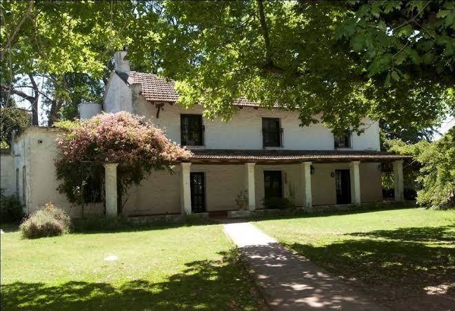 Estancia la portena