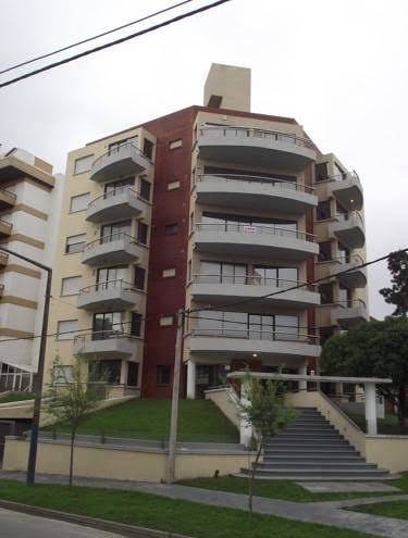 Edificio huarpes