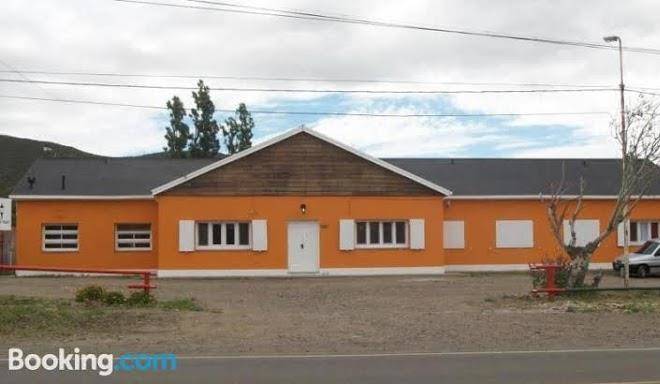 Hospedaje alva suar