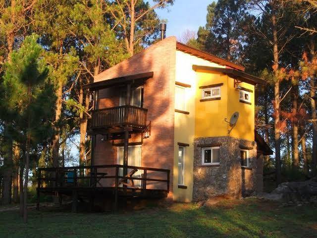Cabanas monte barranco yacanto