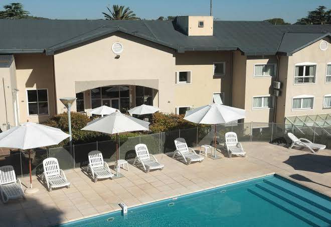 Howard johnson hotel rio ceballos