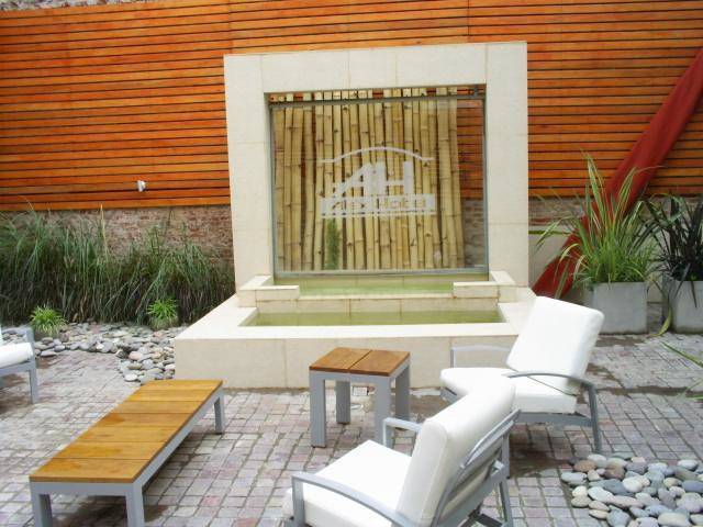 Alex hotel