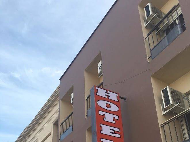 Hotel harbor