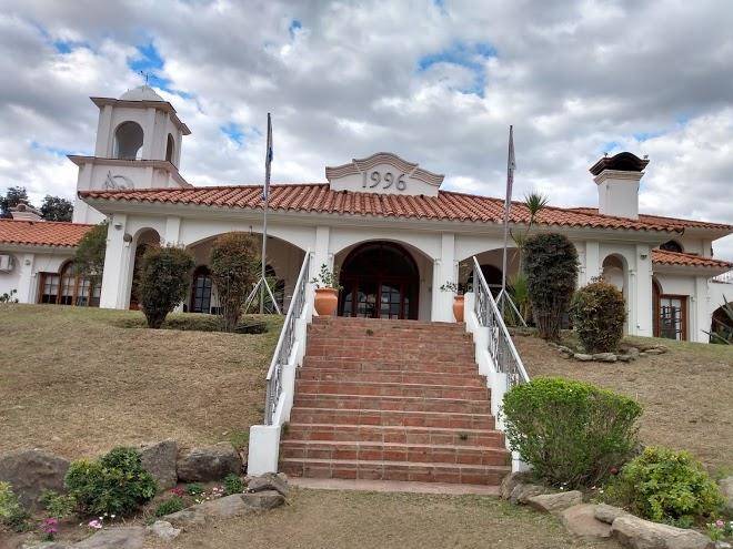 Carlos paz golf country club