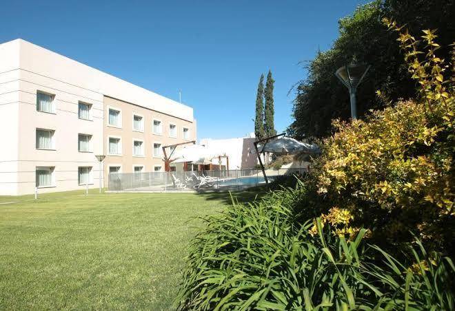 Howard johnson hotel and casino rio cuarto