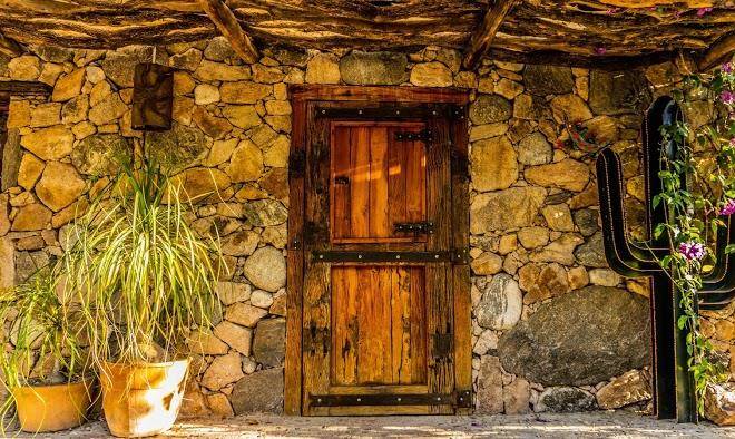 Hotel & bodega araoz de lamadrid