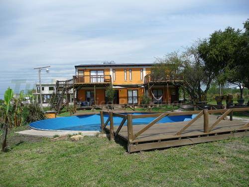 Cabanas el paramo