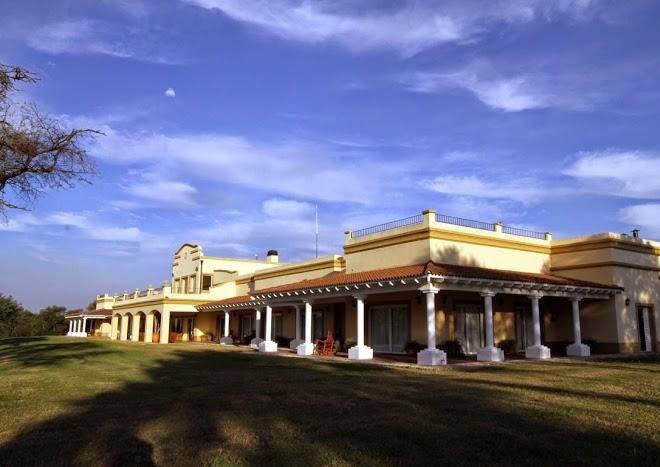 Estancia cortaderas