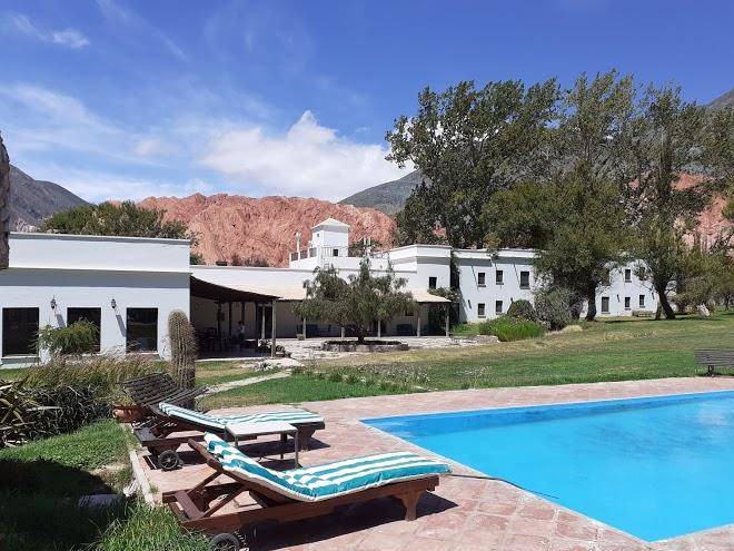 Hotel el manantial del silencio