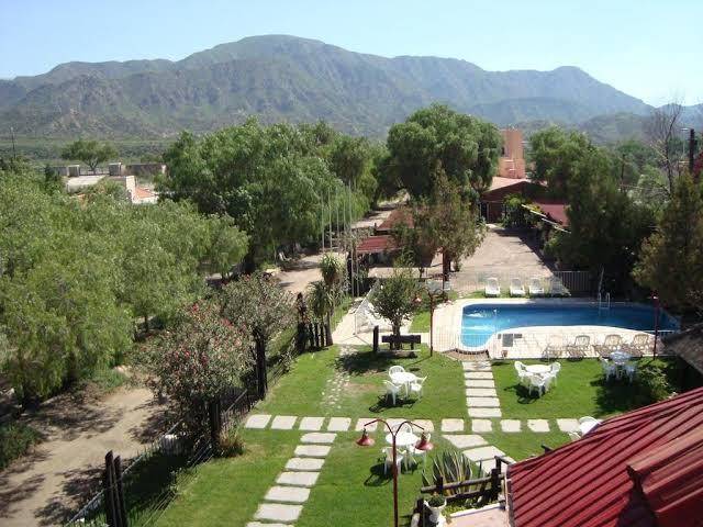 Hosteria termal el challao